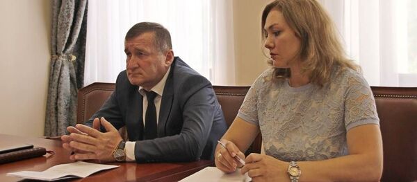 Новый спикер парламента Южной Осетии провел свой первый прием граждан - Sputnik Южная Осетия