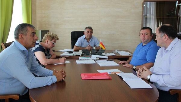 Заседание комитета парламента Южной Осетии по социальной политике и здравоохранению - Sputnik Южная Осетия
