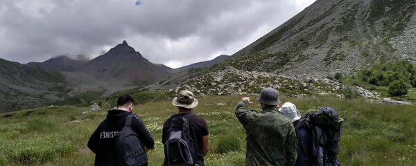 Группа в походе Группа в походе - Sputnik Южная Осетия