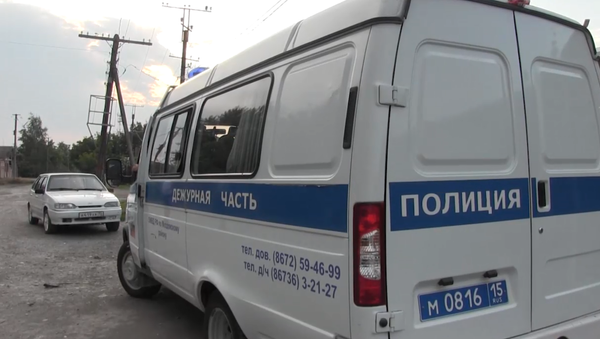 Сотрудники полиции Северной Осетии на месте преступления  - Sputnik Южная Осетия