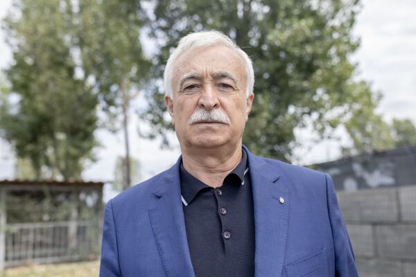Низкий поклон павшим: в Южной Осетии возложили венки к местам гибели защитников Низкий поклон павшим: в Южной Осетии возложили венки к местам гибели защитников - Sputnik Южная Осетия