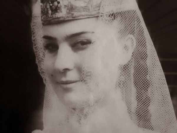 Полвека вместе: Петр Техов и Клара Котаева – целая эпоха осетинской хореографии Полвека вместе: Петр Техов и Клара Котаева – целая эпоха осетинской хореографии - Sputnik Южная Осетия