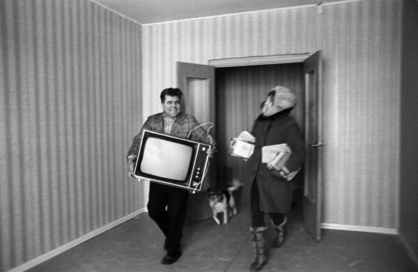 Новоселье в новых домах Орехово-Борисово в Москве, 1976 - Sputnik Южная Осетия