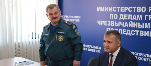 Коллективу МЧС Южной Осетии представили нового руководителя Коллективу МЧС Южной Осетии представили нового руководителя - Sputnik Южная Осетия
