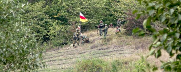 Пограничники Южной Осетии в селе Цнелис Пограничники Южной Осетии в селе Цнелис - Sputnik Южная Осетия
