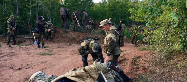 Югоосетинские пограничники на высоте у села Уиста Югоосетинские пограничники на высоте у села Уиста - Sputnik Южная Осетия