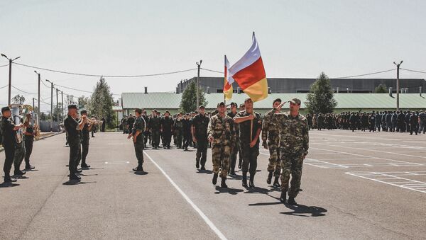 Минобороны РЮО приступило к подготовке военного парада ко Дню Республики - Sputnik Южная Осетия