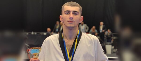 Сармат Цакоев стал победителем первенства Европы по тхэквондо U-21 - Sputnik Южная Осетия