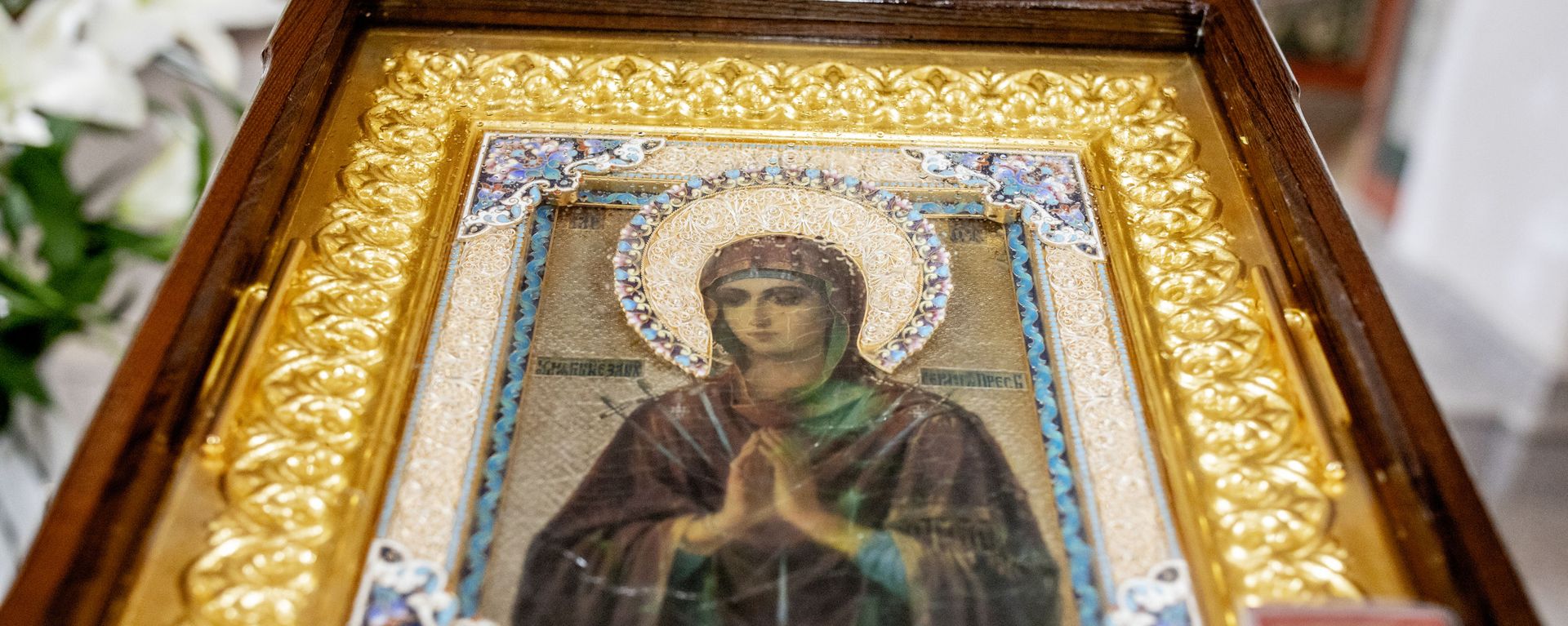 В Цхинвал привезли православную икону Пресвятой Богородицы Умягчение злых сердец - Sputnik Южная Осетия, 1920, 25.08.2026