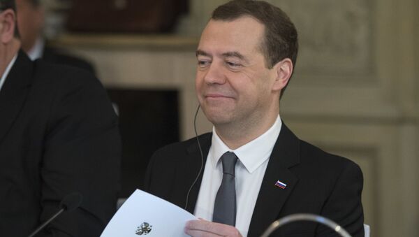 Председатель правительства РФ Дмитрий Медведев на встрече с представителями деловых кругов России и Германии в рамках Мюнхенской конференции по безопасности - Sputnik Южная Осетия