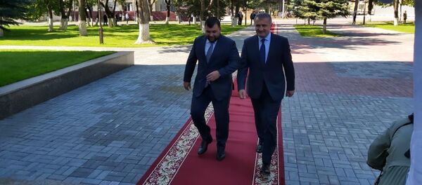 Хуссар Ирмӕ официалон балцы ӕрцыд Донецкы республикӕйы сӕргълӕууӕг Хуссар Ирмӕ официалон балцы ӕрцыд Донецкы республикӕйы сӕргълӕууӕг - Sputnik Хуссар Ирыстон