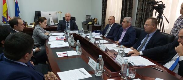 Круглый стол с участие представителей генпрокуратур Южной Осетии и России Круглый стол с участие представителей генпрокуратур Южной Осетии и России - Sputnik Южная Осетия