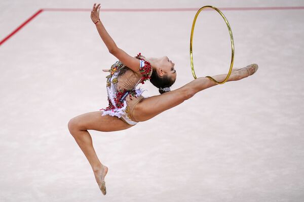 Российская гимнастка Дина Аверина на Чемпионате мира по художественной гимнастике в Баку - Sputnik Южная Осетия