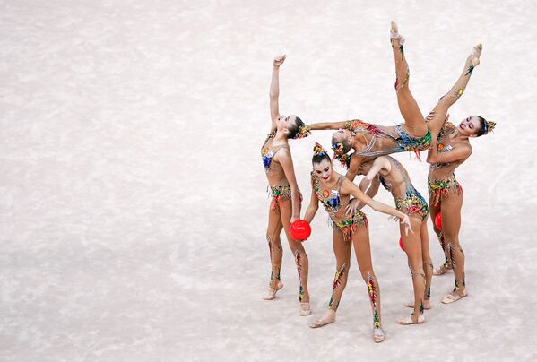 Российские гимнастки на Чемпионате мира по художественной гимнастике в Баку - Sputnik Южная Осетия