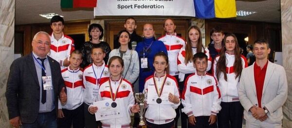 Ӕвзонг шахматисткӕтӕ Ирыстонӕй рамбылдтой дунейы фыццагад Сомихы - Sputnik Хуссар Ирыстон