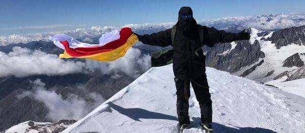 Сæнайы хохмæ сцыд - Sputnik Хуссар Ирыстон