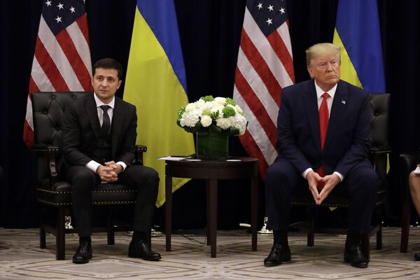 Президент Украины Владимир Зеленский на встрече с президентом США Дональдом Трампом в Нью-Йорке  - Sputnik Южная Осетия