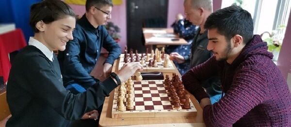 Ӕхсӕнадӕмон турнир Дзауы рабӕрӕг кодта Ирыстоны тыхджындӕр шахматистты Ӕхсӕнадӕмон турнир Дзауы рабӕрӕг кодта Ирыстоны тыхджындӕр шахматистты - Sputnik Хуссар Ирыстон