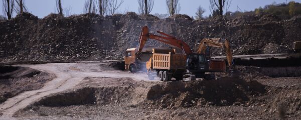 Мусорный полигон  Мусорный полигон  - Sputnik Южная Осетия