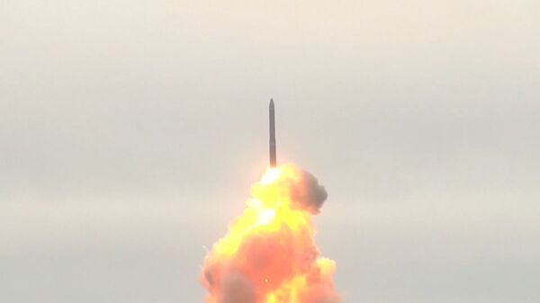 Учебно-боевой пуск межконтинентальной баллистической ракеты Тополь-М - Sputnik Южная Осетия