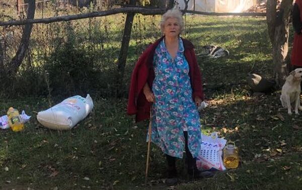 Жителям приграничных сел Южной Осетии привезли гуманитарную помощь - Sputnik Южная Осетия