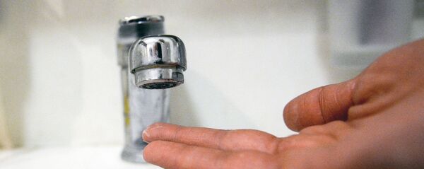 Кран в ванной комнате Кран в ванной комнате - Sputnik Южная Осетия