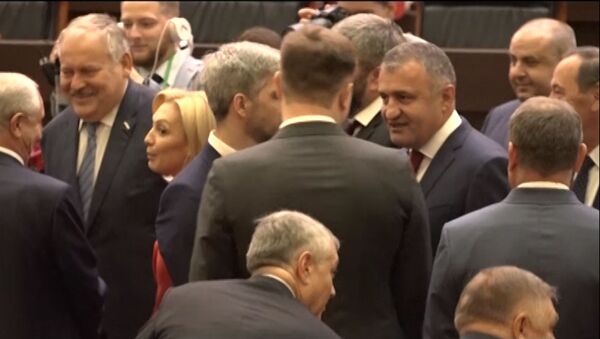  Глава Южной Осетии посетил инаугурацию президента Абхазии Рауля Хаджимба - Sputnik Южная Осетия