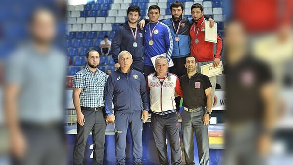Осетинские борцы завоевали одиннадцать наград на трех турнирах - Sputnik Южная Осетия