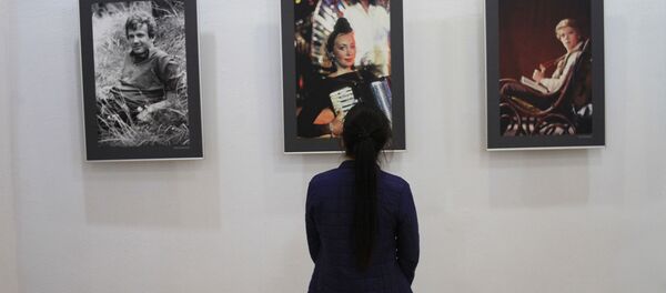 Во Владикавказе открылась выставка фотографа Игоря Гневашева Во Владикавказе открылась выставка фотографа Игоря Гневашева - Sputnik Южная Осетия