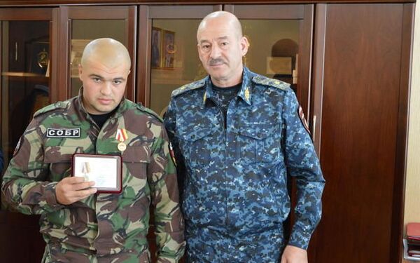 За мужество и отвагу: глава МВД наградил отличившихся сотрудников - Sputnik Южная Осетия