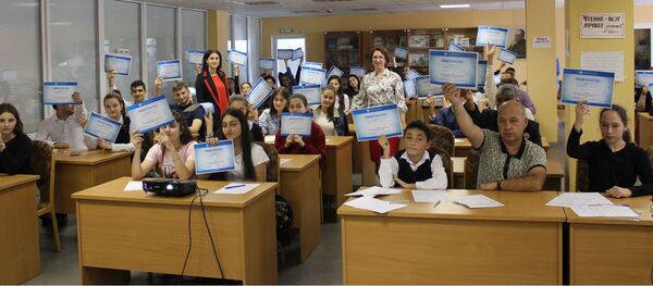 Жители Цхинвала присоединились к международному Географическому диктанту - Sputnik Южная Осетия