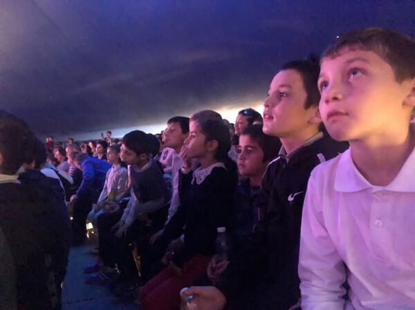 Детям из Южной Осетии организовали поездку в цирк Владикавказа - Sputnik Южная Осетия