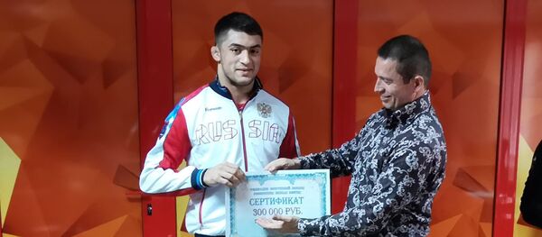 Цхинвалы схорзӕхджын кодтой Зассеты Арсӕмӕг ӕмӕ йӕ тренер Коцты Тамерланы Цхинвалы схорзӕхджын кодтой Зассеты Арсӕмӕг ӕмӕ йӕ тренер Коцты Тамерланы - Sputnik Хуссар Ирыстон