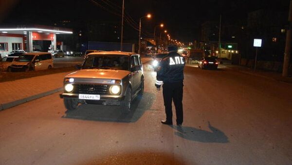 УГИБДД призывает автовладельцев перейти на зимнюю резину - Sputnik Южная Осетия