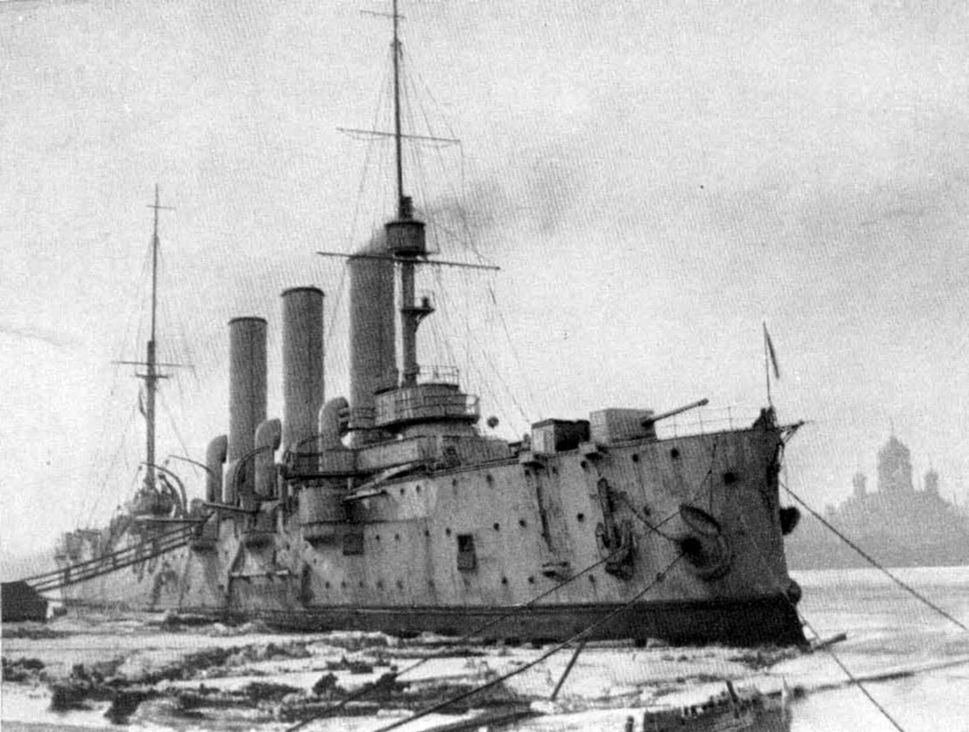 Крейсер Аврора в 1917 году - Sputnik Южная Осетия, 1920, 26.10.2021