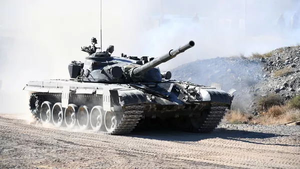 Танк Т-80