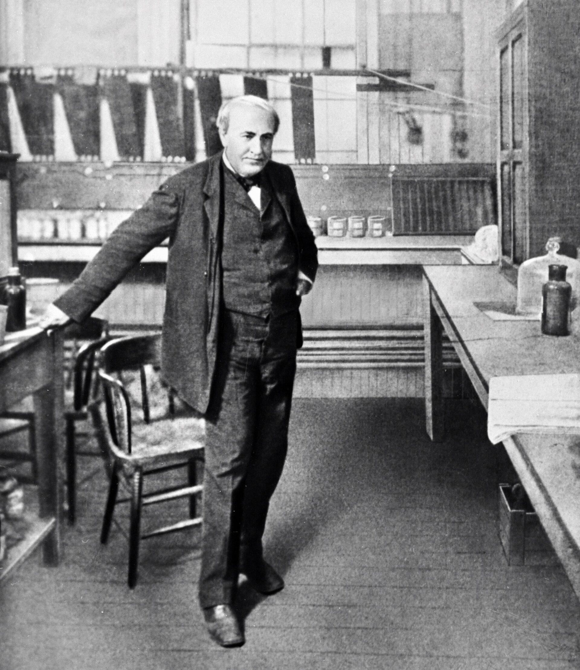 Томас Альва Эдисон (1847-1931), американский изобретатель и предприниматель, создатель фонографа - Sputnik Южная Осетия, 1920, 10.10.2022