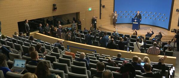 Как НАТО выпрашивает деньги у Евросоюза Как НАТО выпрашивает деньги у Евросоюза - Sputnik Южная Осетия