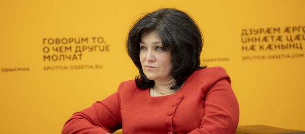 Гасситы Натали  Гасситы Натали  - Sputnik Хуссар Ирыстон