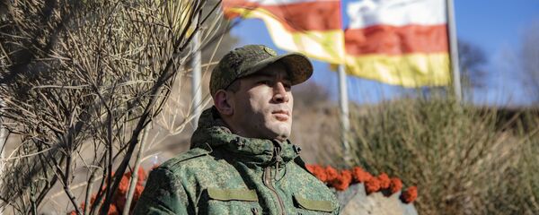 День мужества и народного единства в Южной Осетии День мужества и народного единства в Южной Осетии - Sputnik Южная Осетия