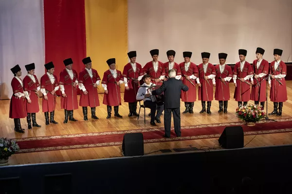 Торжественное собрание в честь Дня мужества и народного единства Торжественное собрание в честь Дня мужества и народного единства - Sputnik Южная Осетия