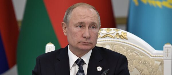 Президент РФ Владимир Путин на заседании Совета коллективной безопасности ОДКБ Президент РФ Владимир Путин на заседании Совета коллективной безопасности ОДКБ - Sputnik Южная Осетия