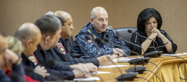 Круглый стол на тему духовно-нравственного воспитания молодежи Осетии Круглый стол на тему духовно-нравственного воспитания молодежи Осетии - Sputnik Южная Осетия