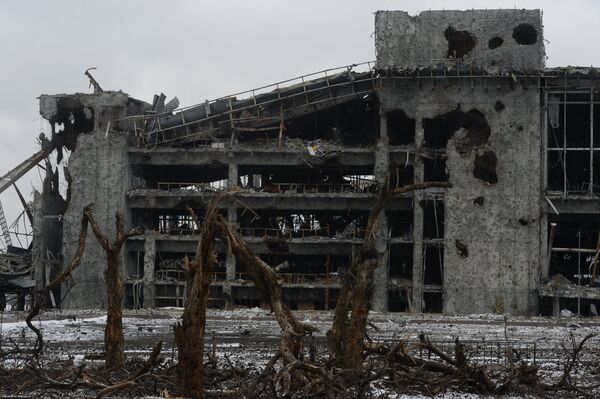 Разрушенный аэропорт Донецка - Sputnik Южная Осетия