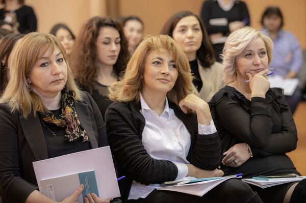 Мӕскуыйаг специалистты ӕрхуынд - Хуссар Иры психологон центры сырæзты фыццаг этап Мӕскуыйаг специалистты ӕрхуынд - Хуссар Иры психологон центры сырæзты фыццаг этап - Sputnik Хуссар Ирыстон