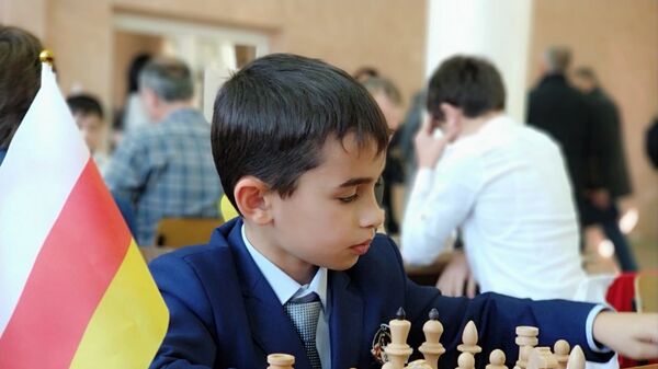 В Цхинвале стартовал турнир по шахматам - Sputnik Южная Осетия