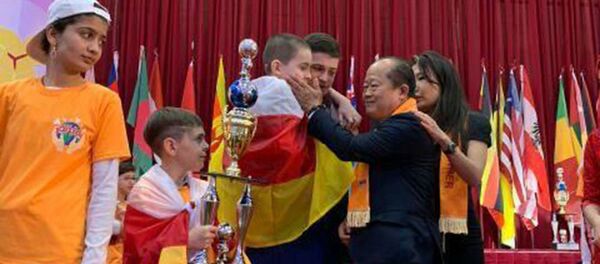 Школьник из Южной Осетии стал чемпионом мира по ментальной арифметике Школьник из Южной Осетии стал чемпионом мира по ментальной арифметике - Sputnik Южная Осетия