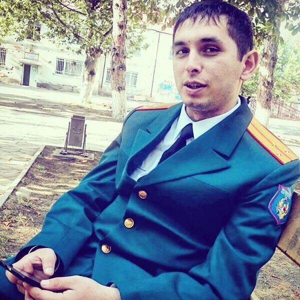 Друзья и сослуживцы об Андрее Плиты: заботился о воспитанниках, как о родных детях Друзья и сослуживцы об Андрее Плиты: заботился о воспитанниках, как о родных детях - Sputnik Южная Осетия