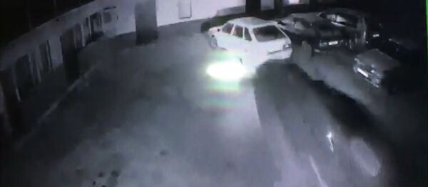 Джип ныддӕрӕн кодта дыууӕ хӕдтулгӕйы ӕмӕ батыдта кафейы къул Джип ныддӕрӕн кодта дыууӕ хӕдтулгӕйы ӕмӕ батыдта кафейы къул - Sputnik Хуссар Ирыстон