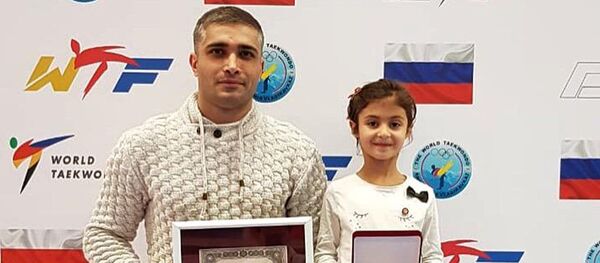 Тхэквондистка Мария Пухова занесена в Книгу Рекордов России Тхэквондистка Мария Пухова занесена в Книгу Рекордов России - Sputnik Южная Осетия